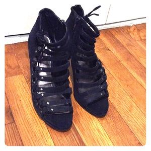 Nine West Strappy heels